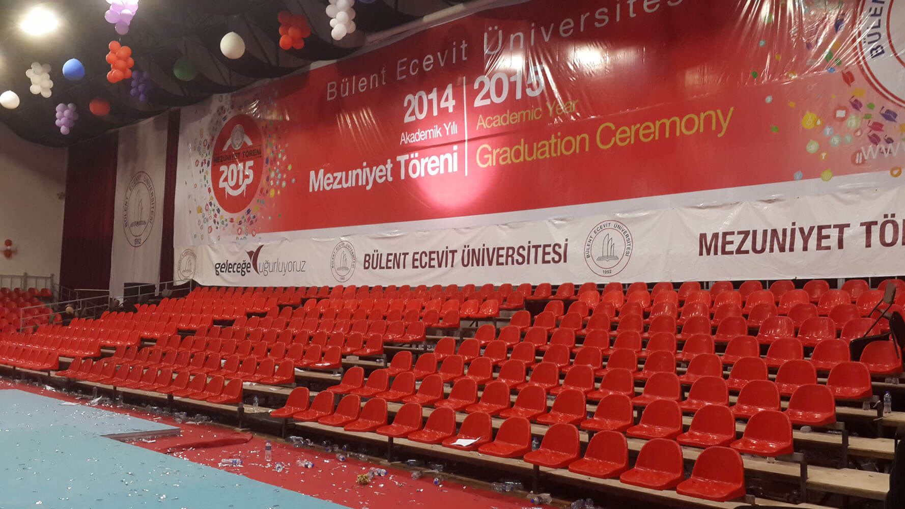 kiralik_teleskopik_tribun_portatif_estribun_tribunimalati_teleskopiktribunimalati_telskopiktribunyapimi_tribunyapimi_tiribun_kiraliktribun (a17) (1).jpg